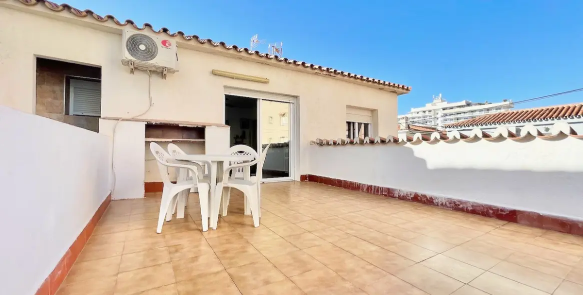 Продажа  отдельно стоящей виллы в Fuengirola 5