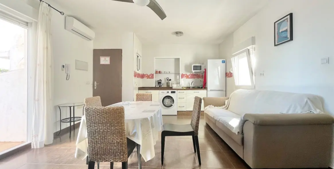 Продажа  отдельно стоящей виллы в Fuengirola 11