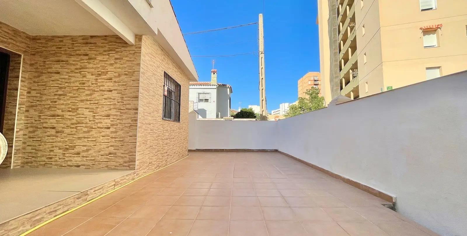 Продажа  отдельно стоящей виллы в Fuengirola 18