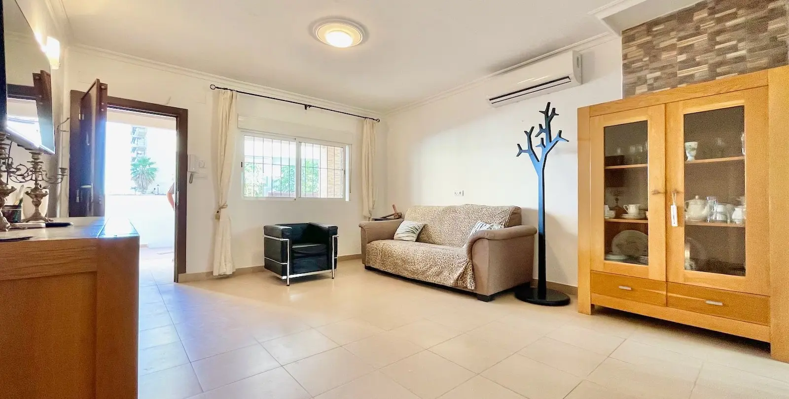 Продажа  отдельно стоящей виллы в Fuengirola 28
