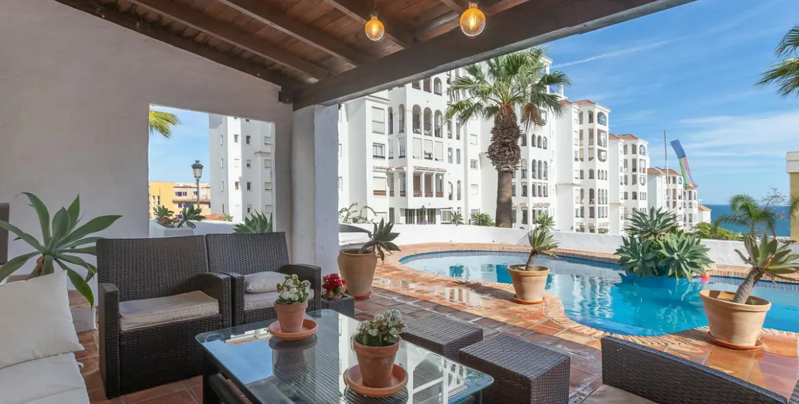 Продажа таунхауса в Estepona 3