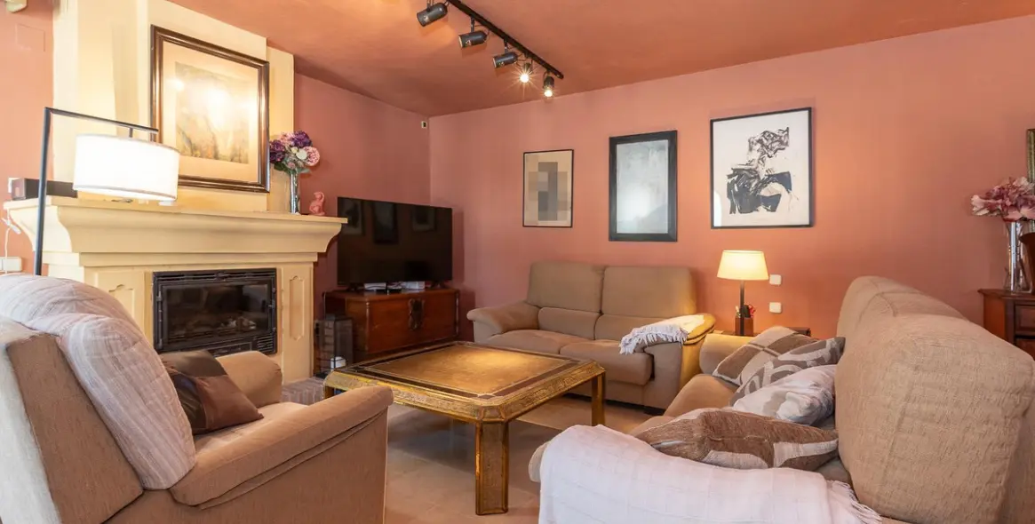 Продажа таунхауса в Estepona 14