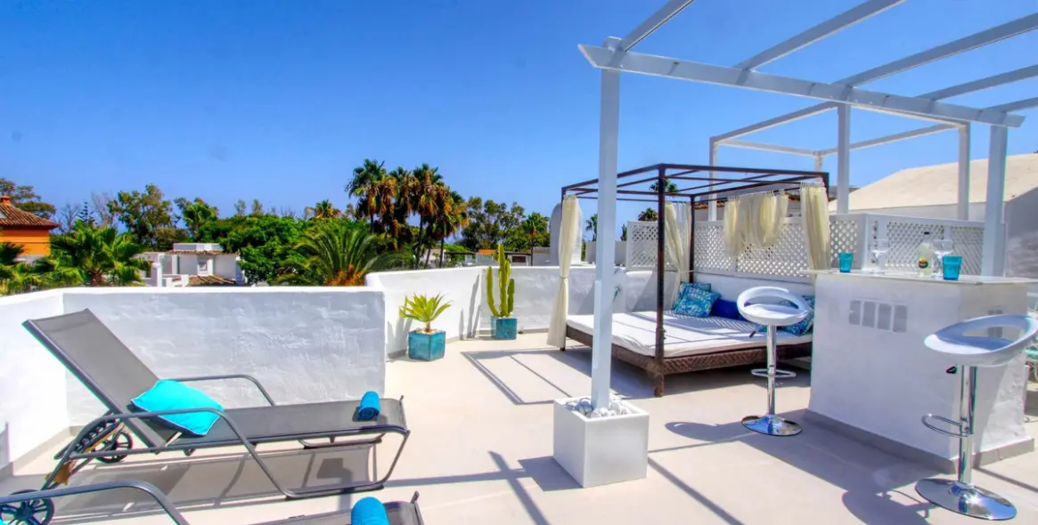 Venta de ático en Elviria 23