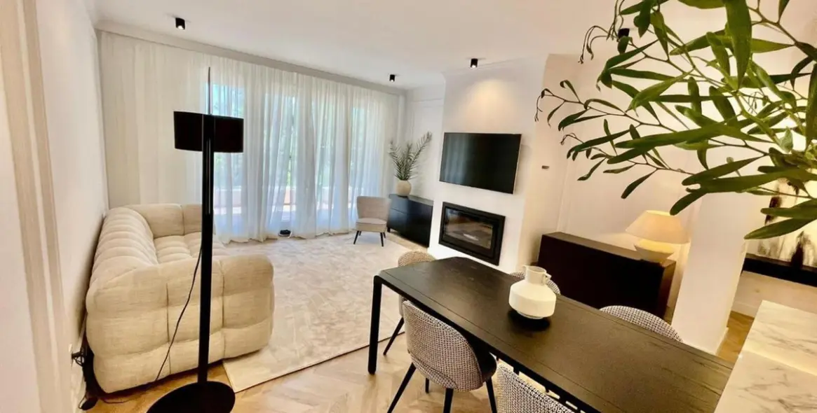 Sale of ground floor apartment in Estepona 3