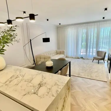 Sale of ground floor apartment in Estepona