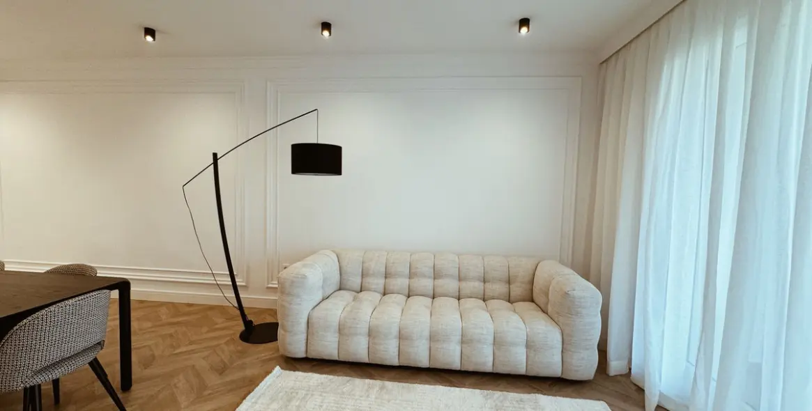 Sale of ground floor apartment in Estepona 11