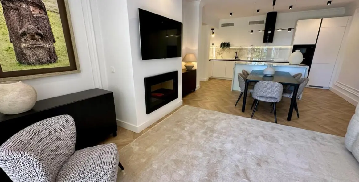 Sale of ground floor apartment in Estepona 16