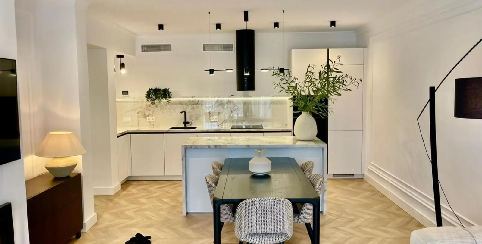 Venta de apartamento en planta baja en Estepona 5