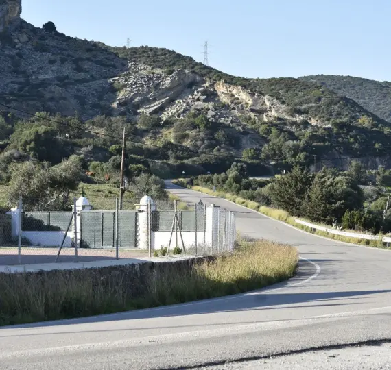 Venta de parcela residencial en Casares