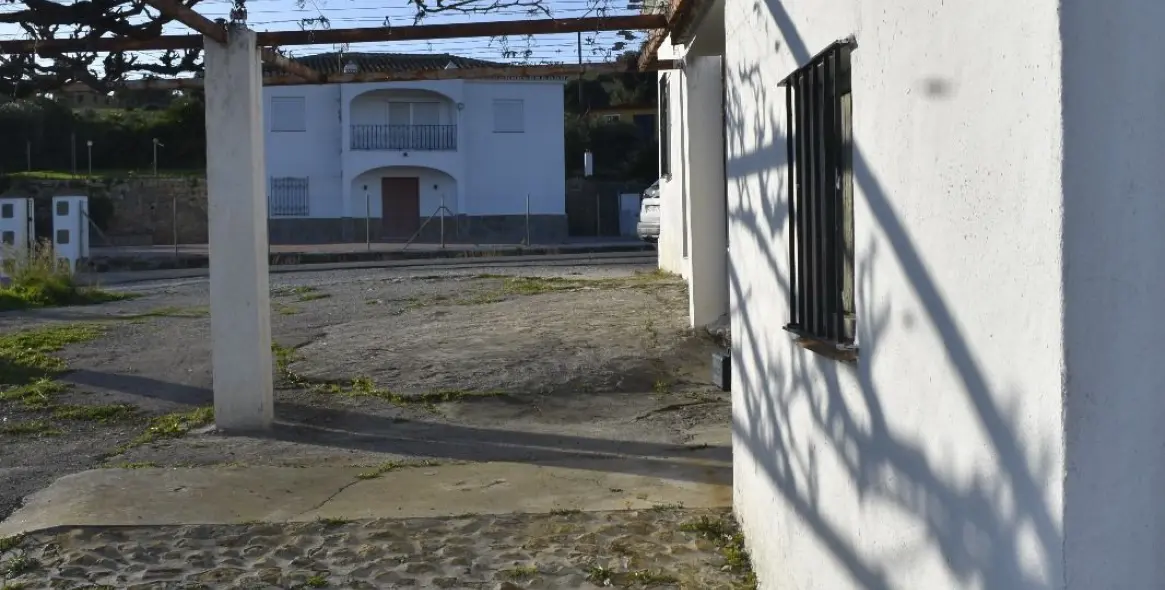 Sale of residential plot in Casares 8