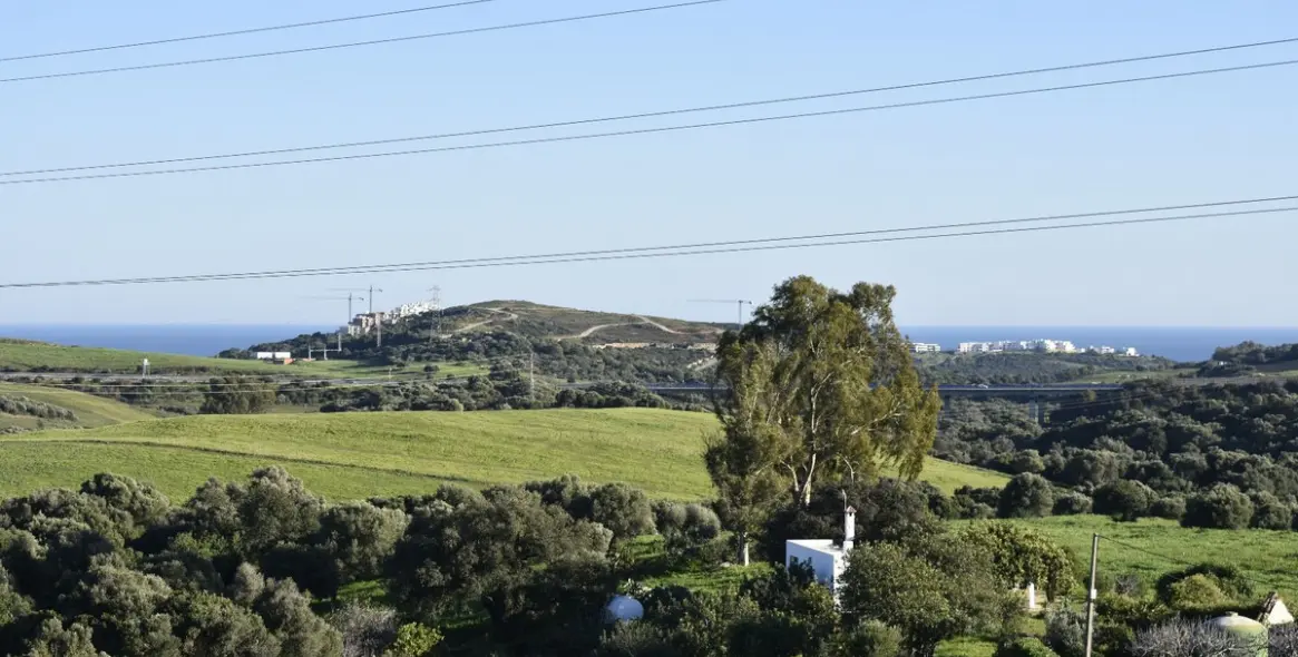 Sale of residential plot in Casares 13