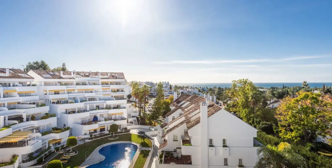 Sale of penthouse duplex in Marbella 8