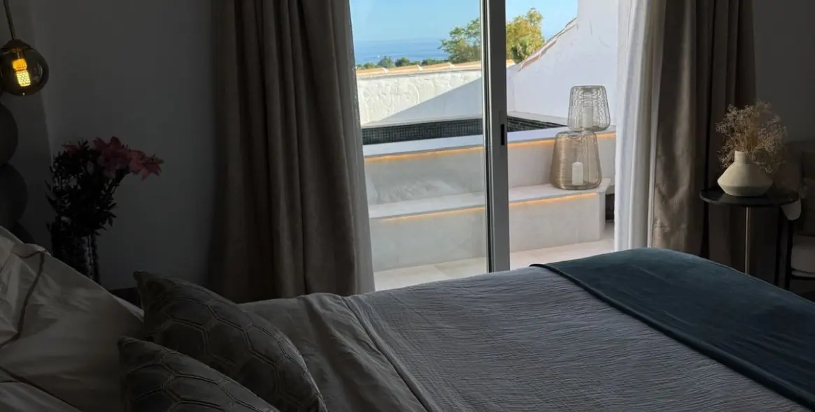 Sale of penthouse duplex in Marbella 15