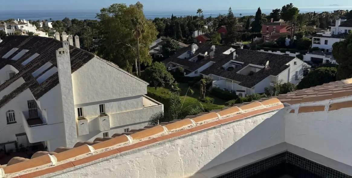 Sale of penthouse duplex in Marbella 16