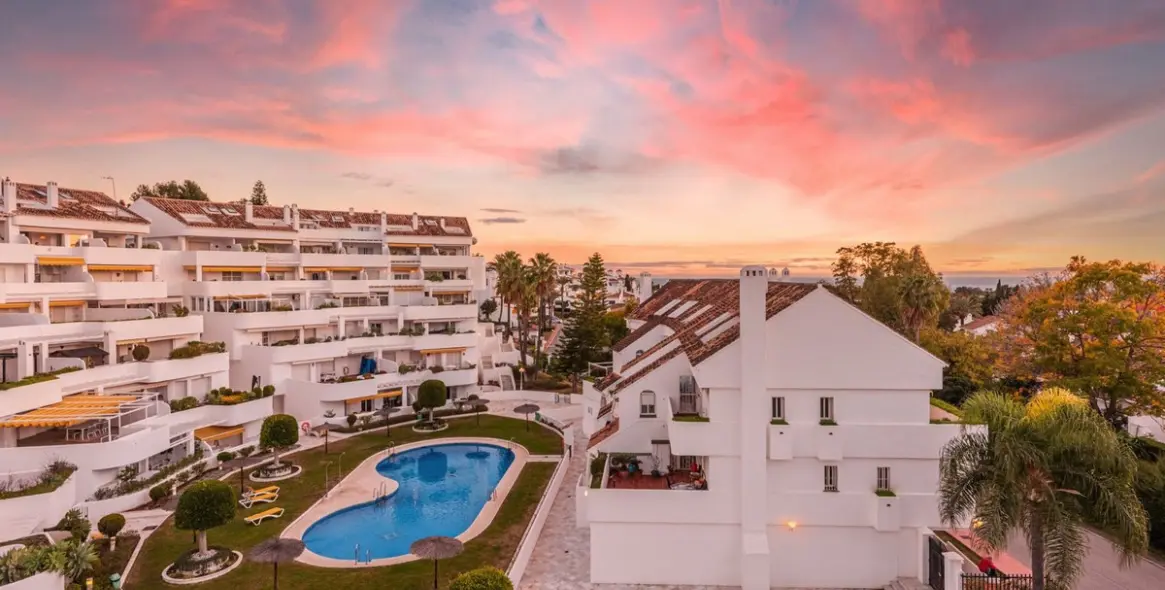 Sale of penthouse duplex in Marbella 19