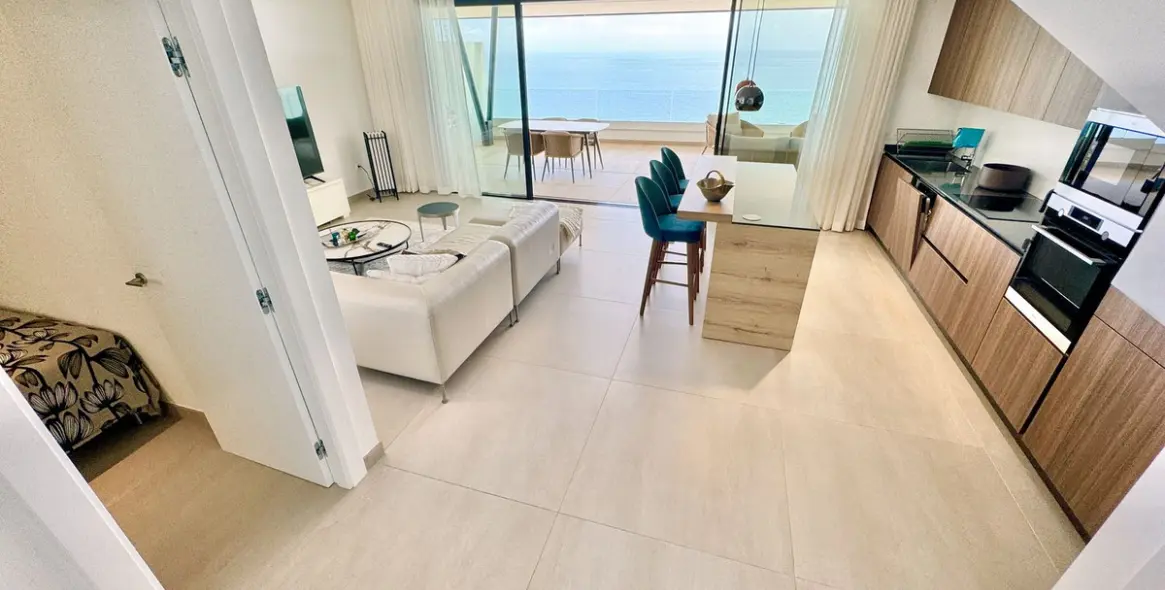 Sale of penthouse in Fuengirola 8