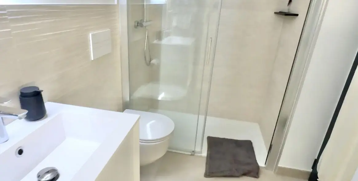 Sale of penthouse in Fuengirola 15