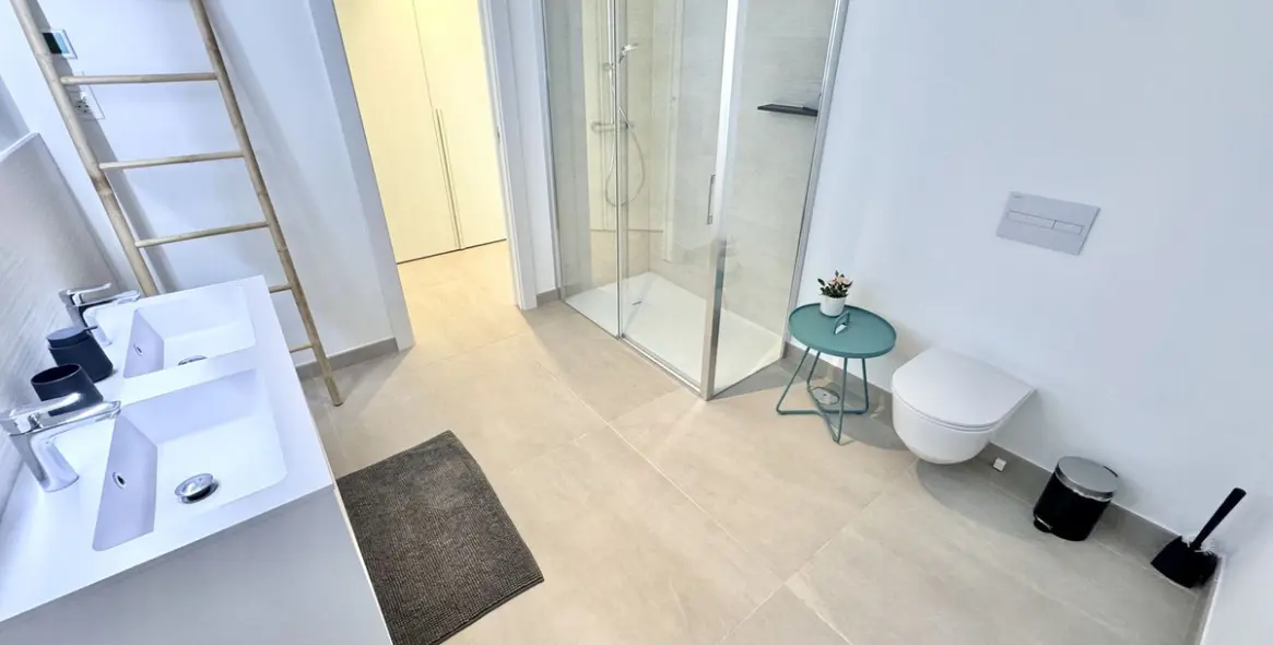 Sale of penthouse in Fuengirola 18