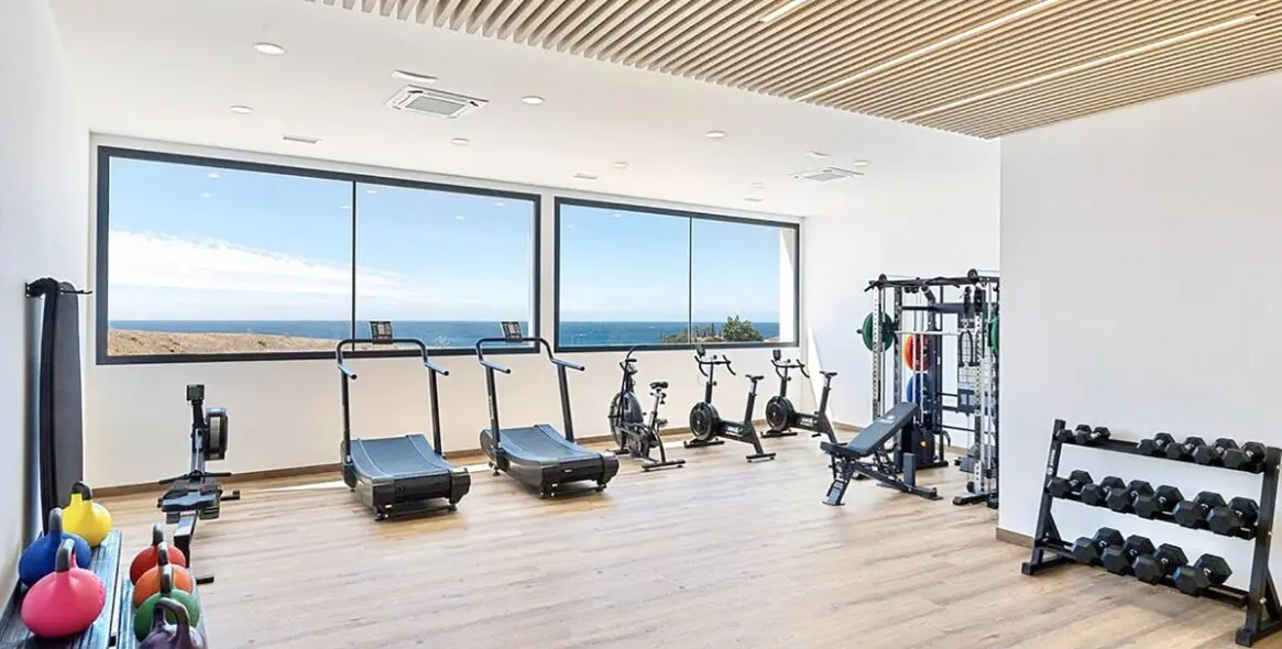 Sale of penthouse in Fuengirola 26