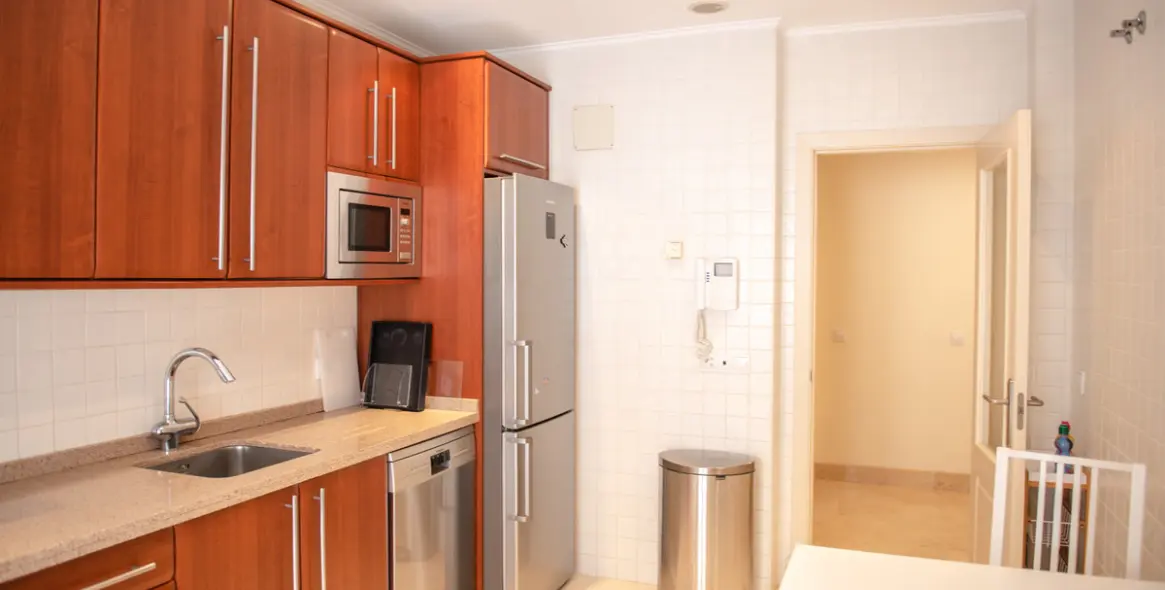 Долгосрочная аренда апартаментов на первом этаже в Marbella (район Marbella) 5