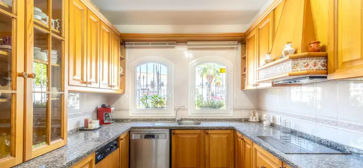 Sale of townhouse in Fuengirola 2