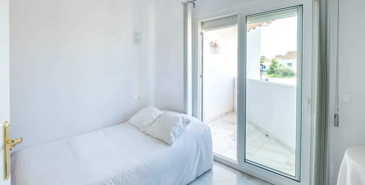 Продажа таунхауса в Fuengirola 14