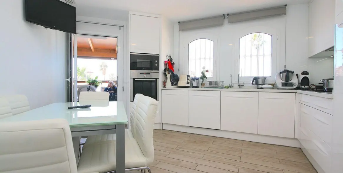 Sale of townhouse in Fuengirola 25