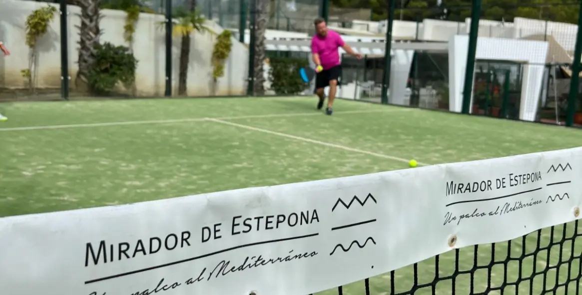 Venta de apartamento en planta baja en Estepona 9