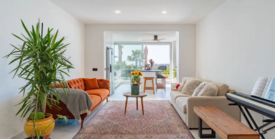 Venta de apartamento en planta baja en Estepona 17