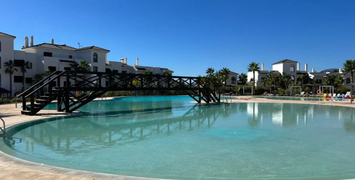 Venta de apartamento en planta baja en Estepona 21