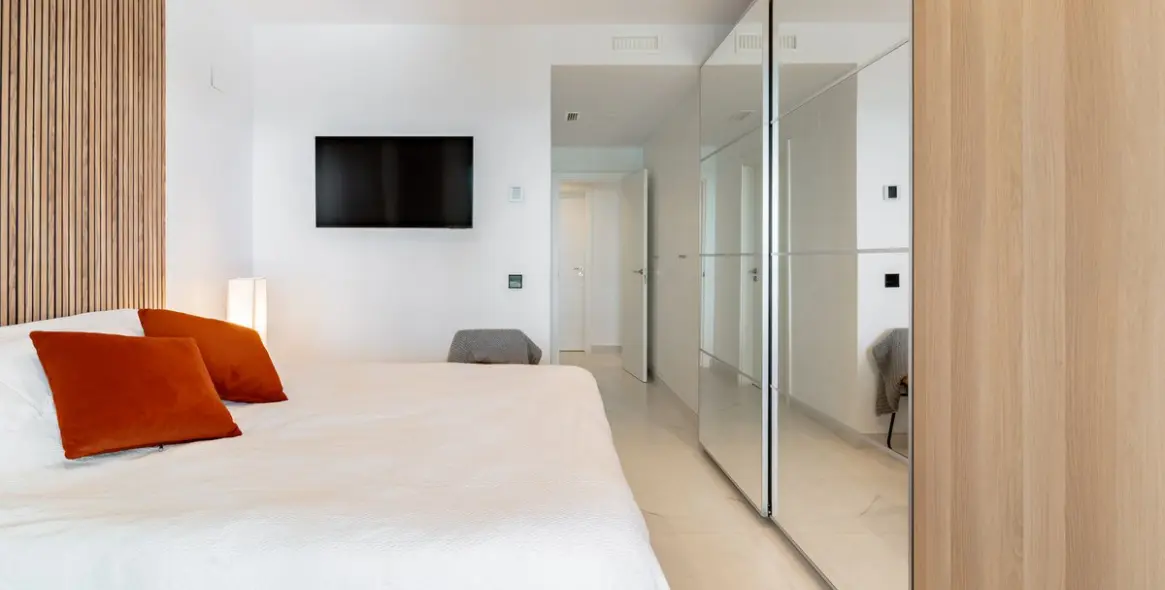 Venta de apartamento en planta baja en Estepona 30