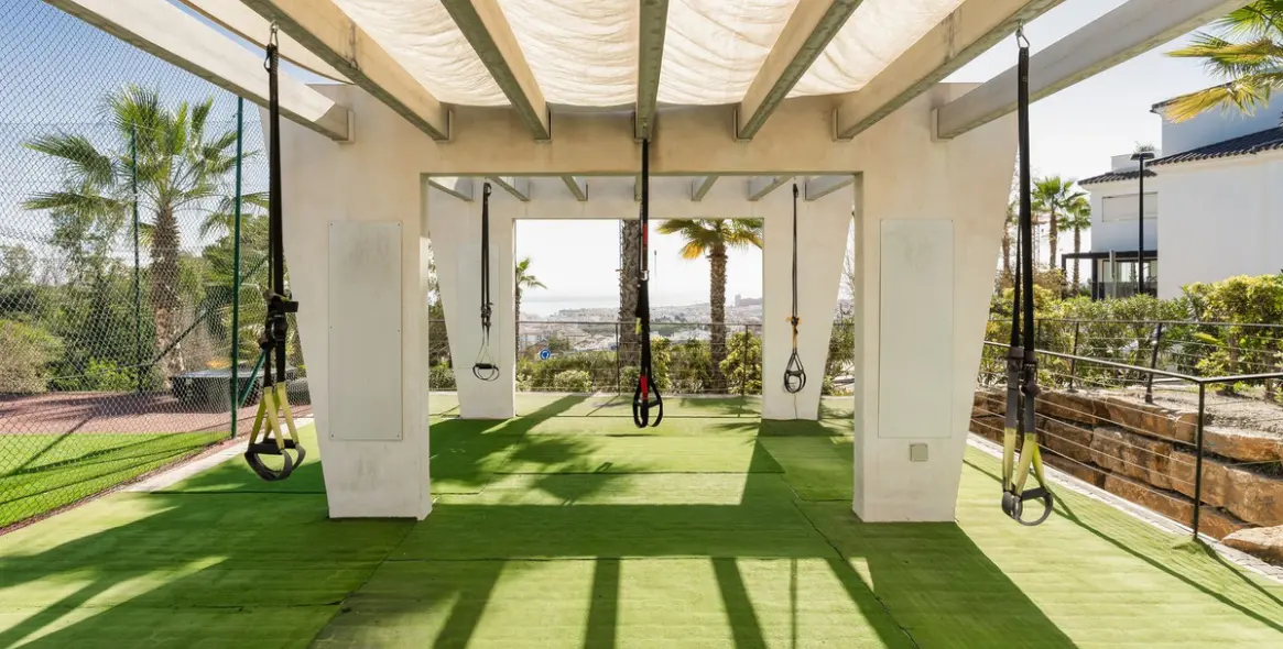 Venta de apartamento en planta baja en Estepona 33