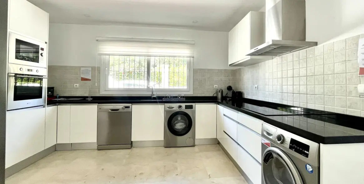 Продажа  отдельно стоящей виллы в Mijas Golf 20