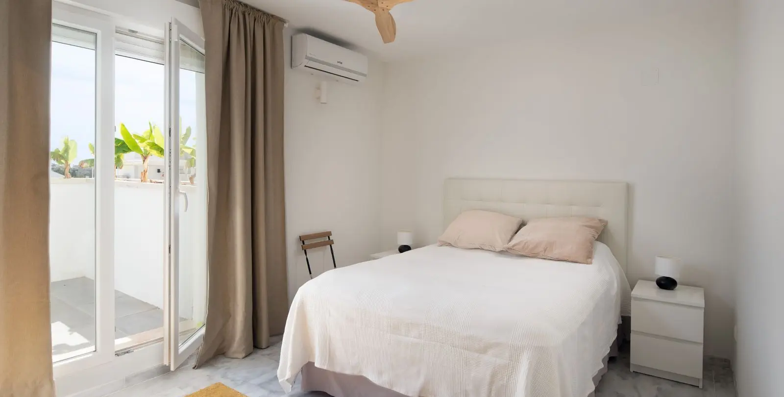 Sale of penthouse in Puerto Banús 16