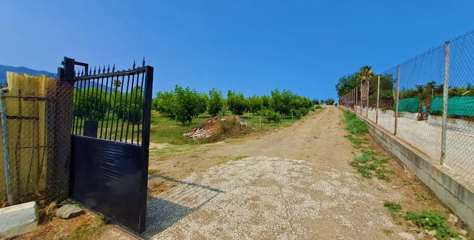 Venta de finca - cortijo en Las Lagunas 23