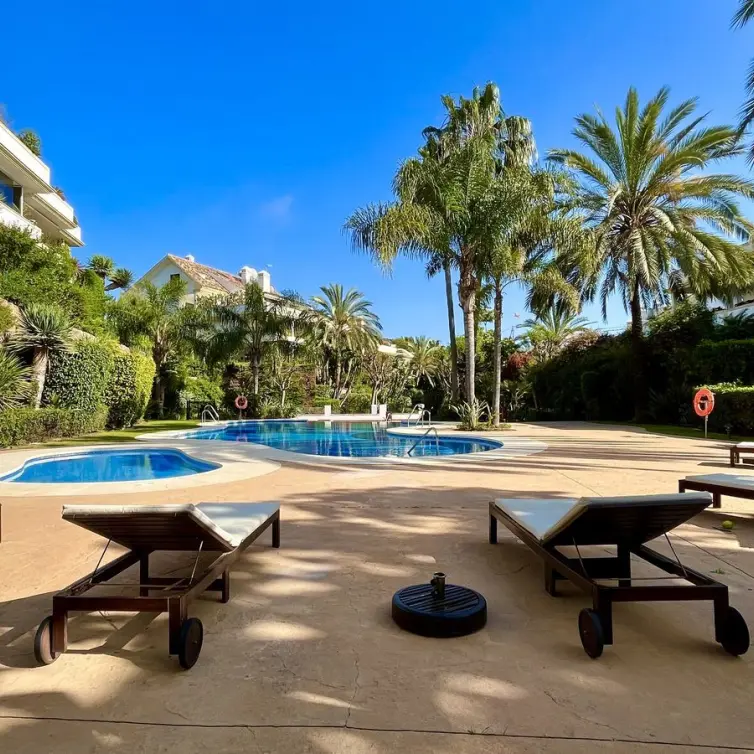 Long-term rent of ground floor apartment in The Golden Mile