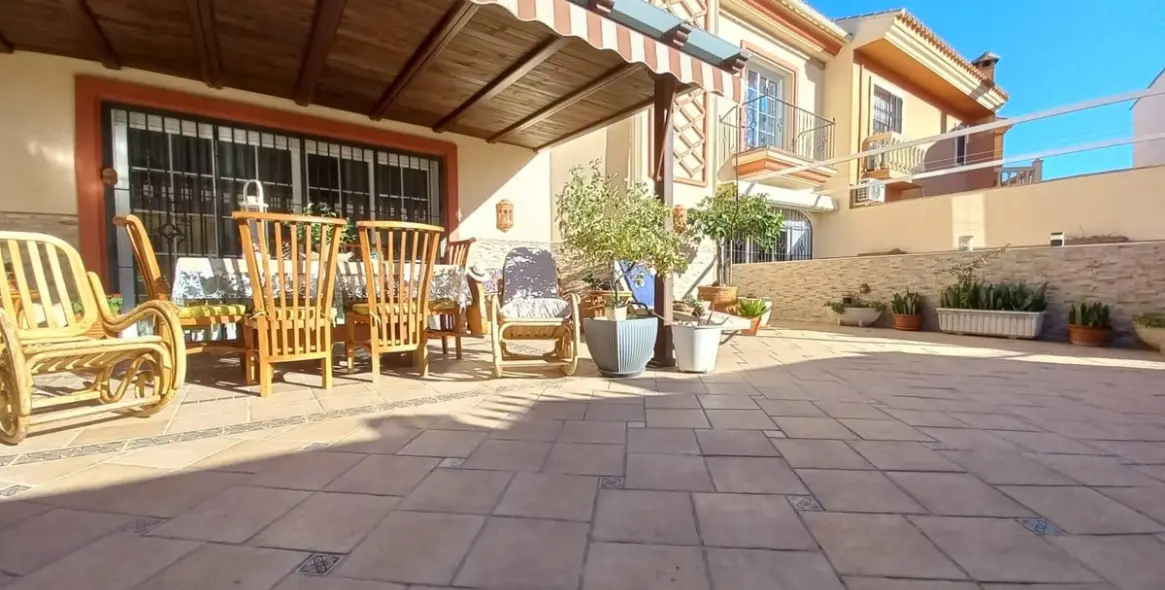 Sale of semi-detached house in San Pedro de Alcántara 1