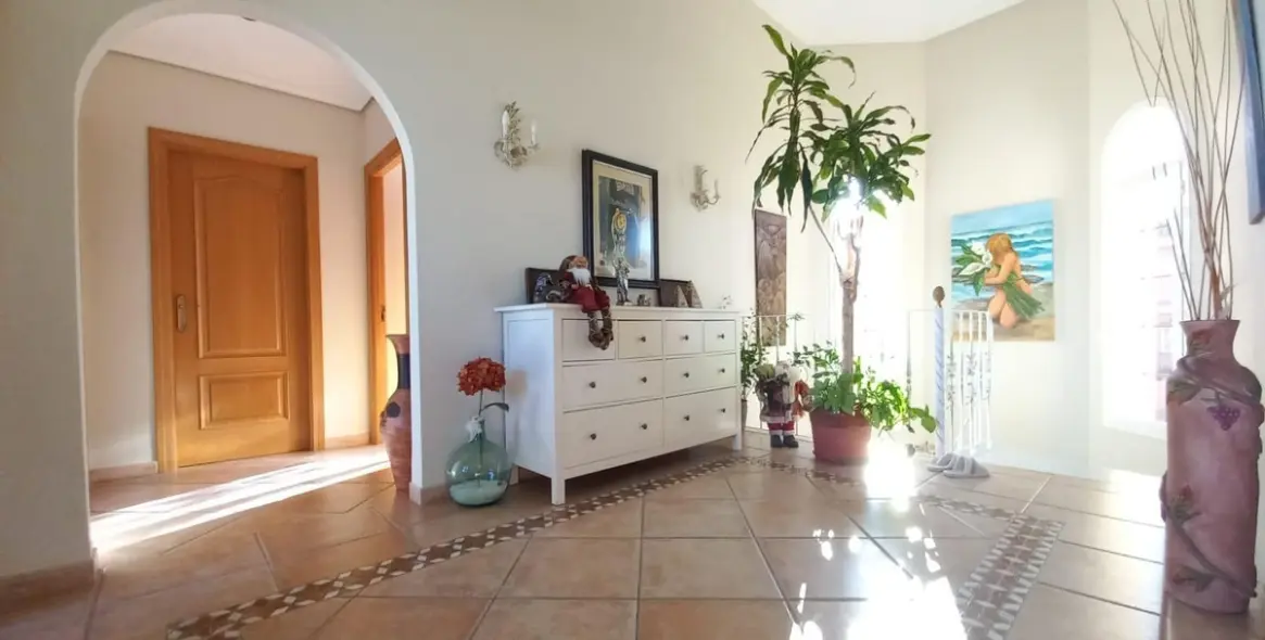 Sale of semi-detached house in San Pedro de Alcántara 8