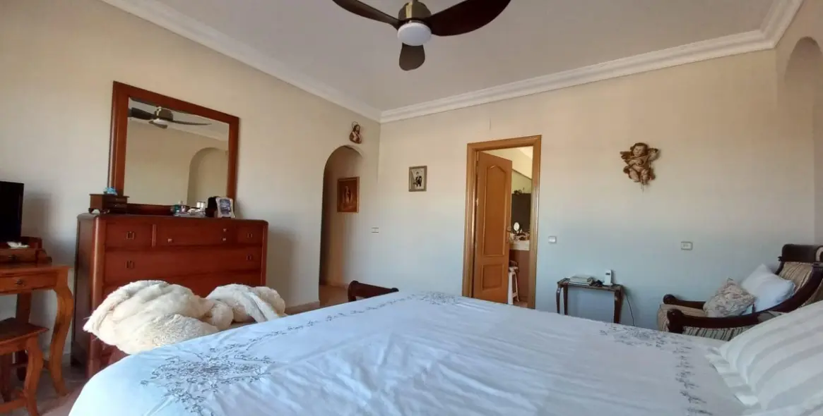 Sale of semi-detached house in San Pedro de Alcántara 13