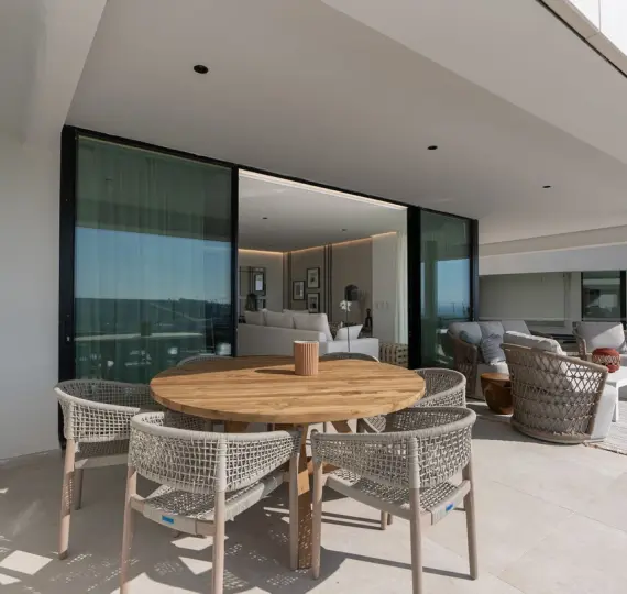 Продажа пентхауса в Estepona