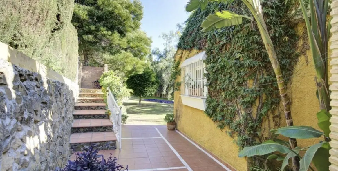 Venta de villa independiente en El Rosario 17