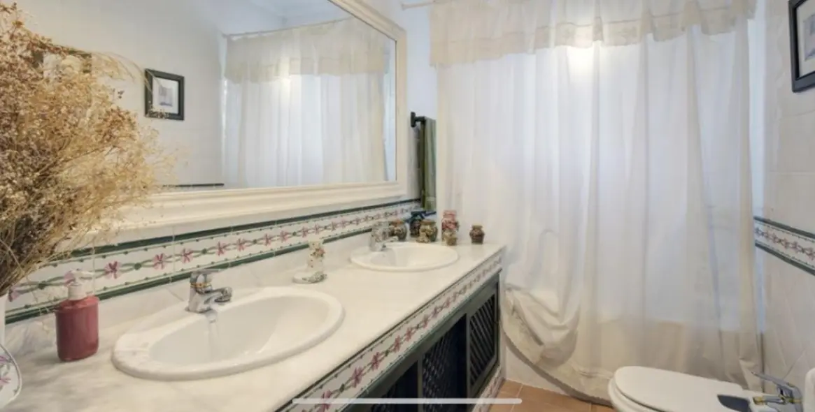 Venta de villa independiente en El Rosario 29