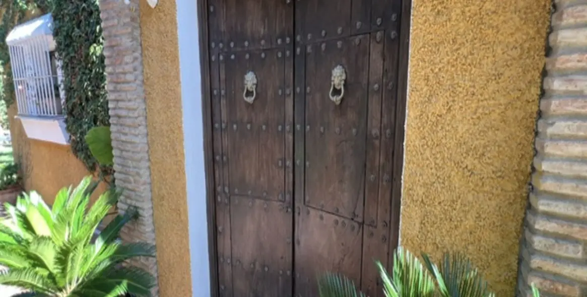 Venta de villa independiente en El Rosario 35