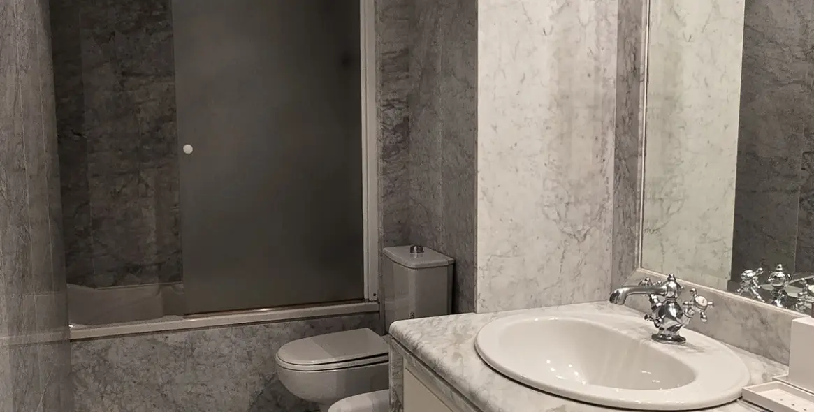 Продажа апартаментов на среднем этаже в Torremolinos Centro 31