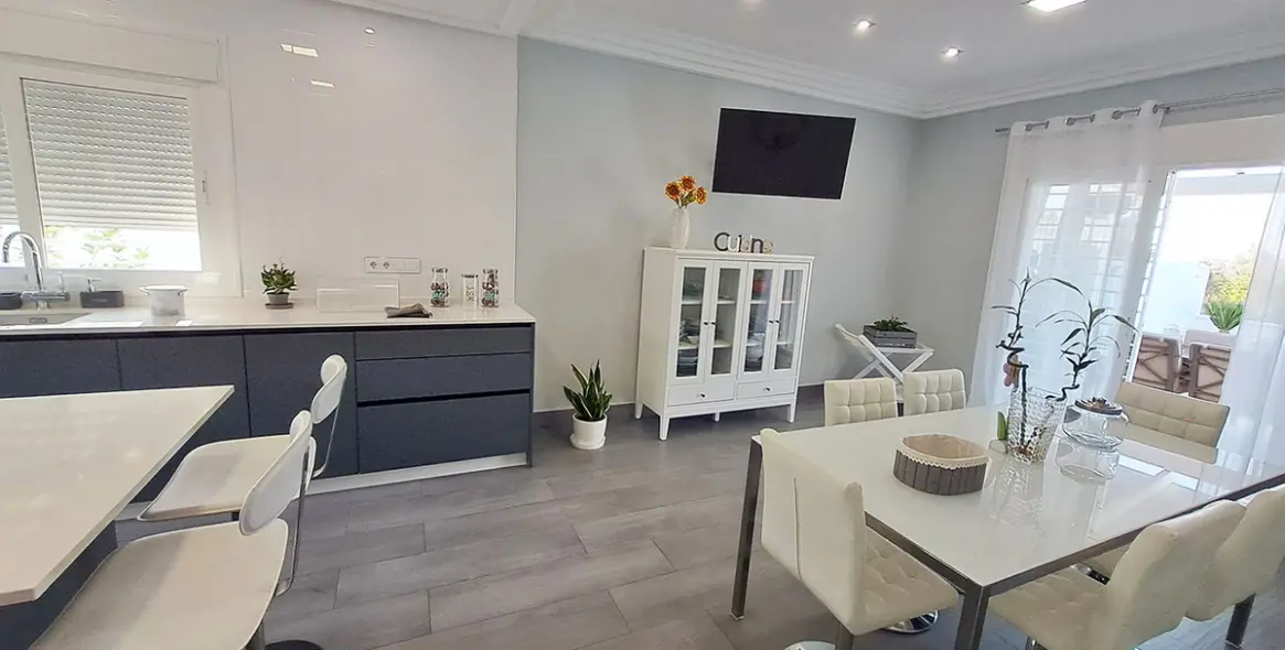 Sale of detached villa in Alhaurín el Grande 17