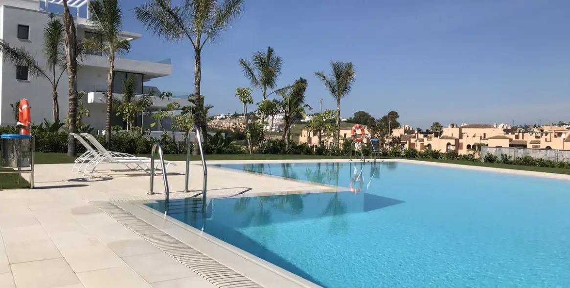 Short-term rent of penthouse in Benahavís 6