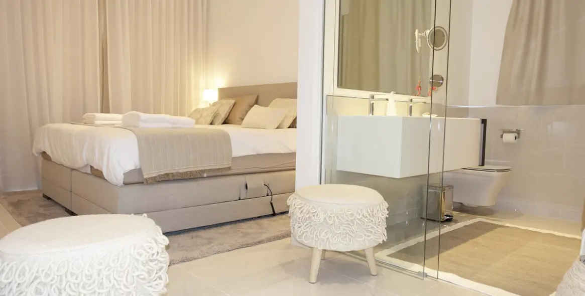 Short-term rent of penthouse in Benahavís 10