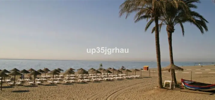 Venta de adosado en Estepona 1