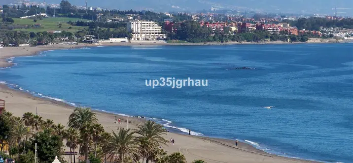 Venta de adosado en Estepona 2