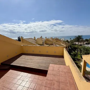 Sale of semi-detached house in Elviria